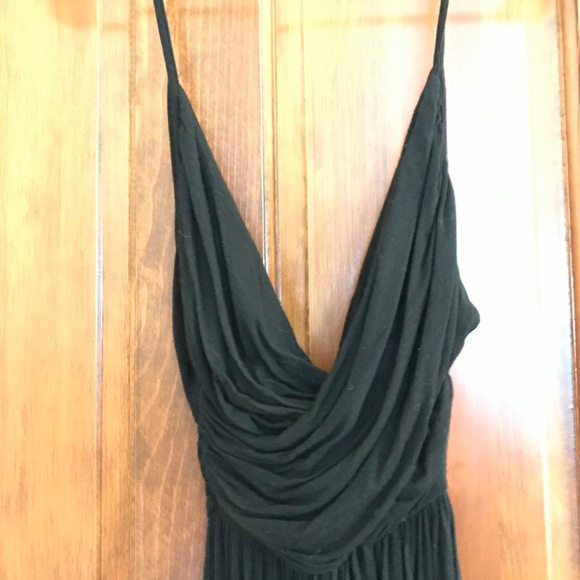 Stretch V-neck Dress - Extremely comfortable! - Picture 4 of 4
